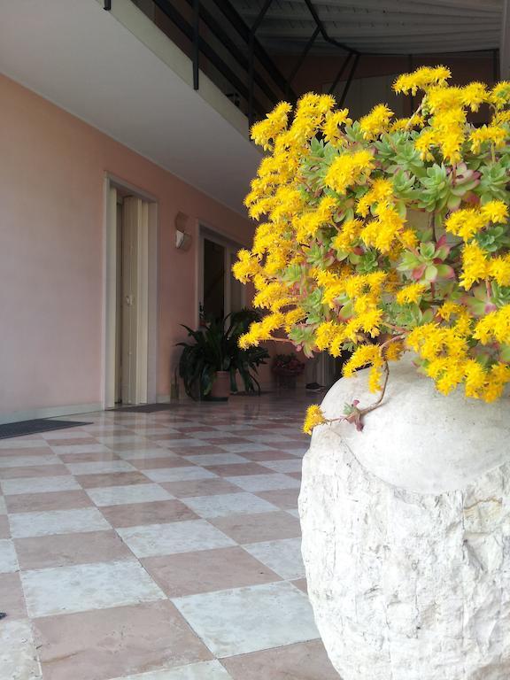 B&B Del Borgo ชิตตาเดลลา ภายนอก รูปภาพ